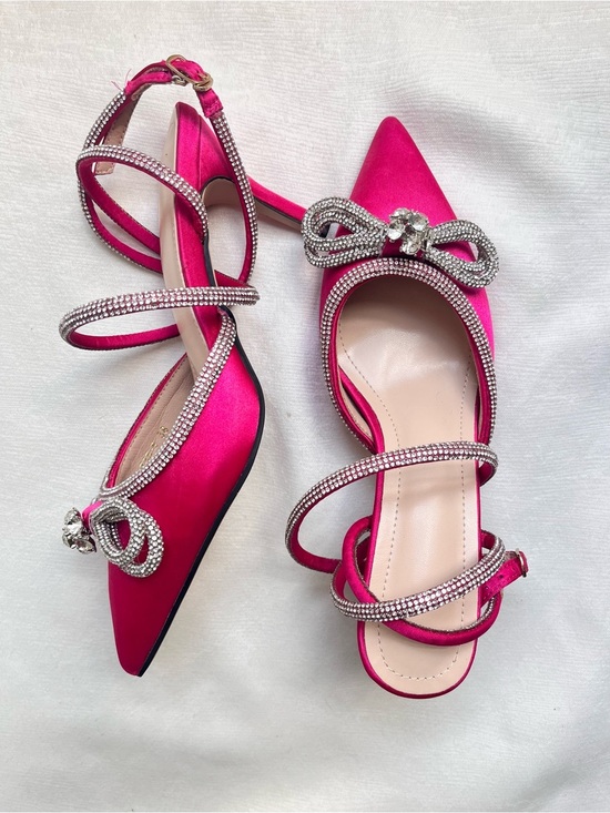 no brand Shoes - Fuchsia Crystal-Embellished Wrap around Pointed Toe Strappy kitten heels 7.5